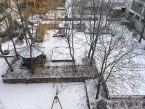 20181029 snow yard