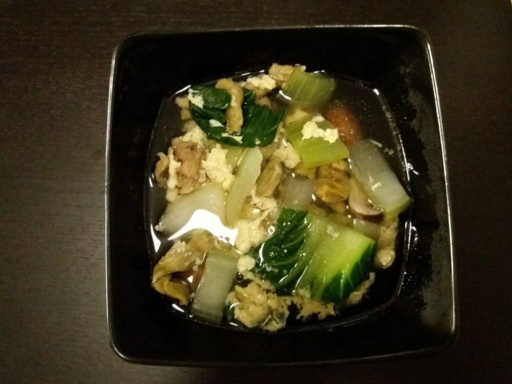 青梗菜とマッシュルームの卵スープ