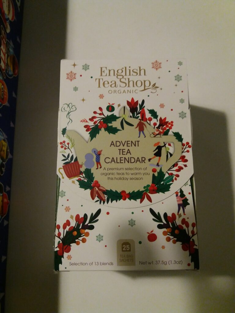 お茶のクリスマスカレンダー